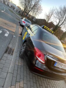 Taxi Osnabrück Seitenansicht
